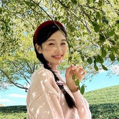 爱慕 封面
