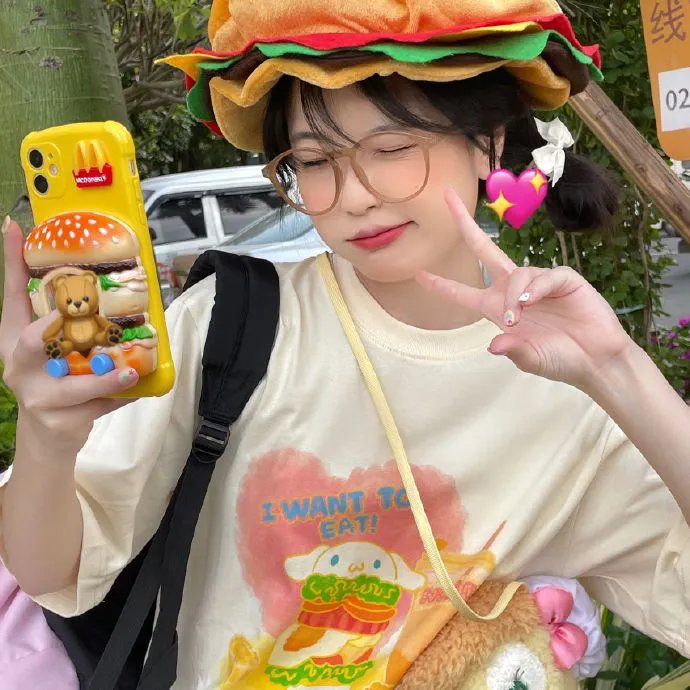 甘古拜·卡蒂娅瓦迪 封面